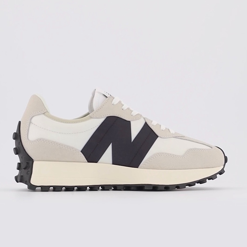 New Balance Women’s Cream, White & Black Retro Runner Sneakers
